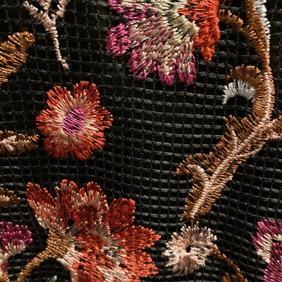 NWOT WHBM embroidered dress. - Picture 4 of 5